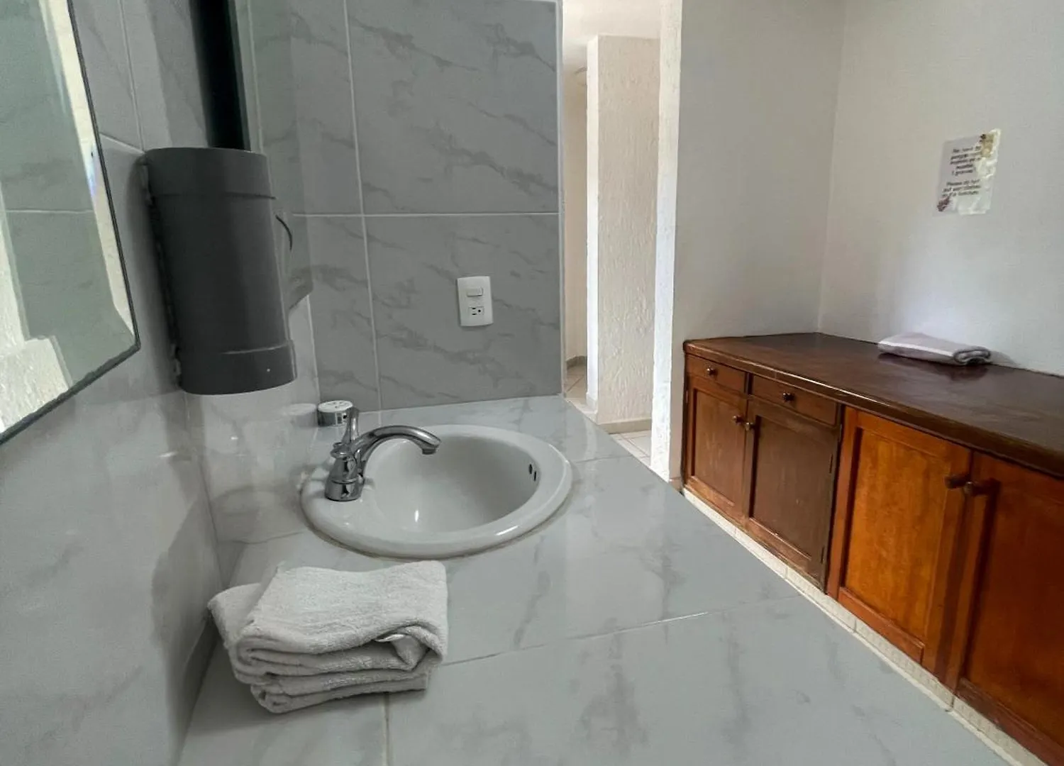 Casa Luna Family & Friends Cancun Bed & Breakfast