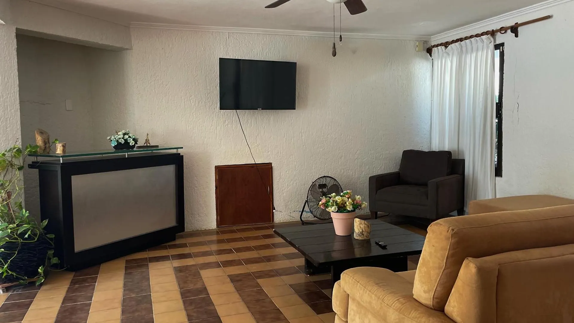 Bed & Breakfast Casa Luna Family & Friends Cancun Mexico